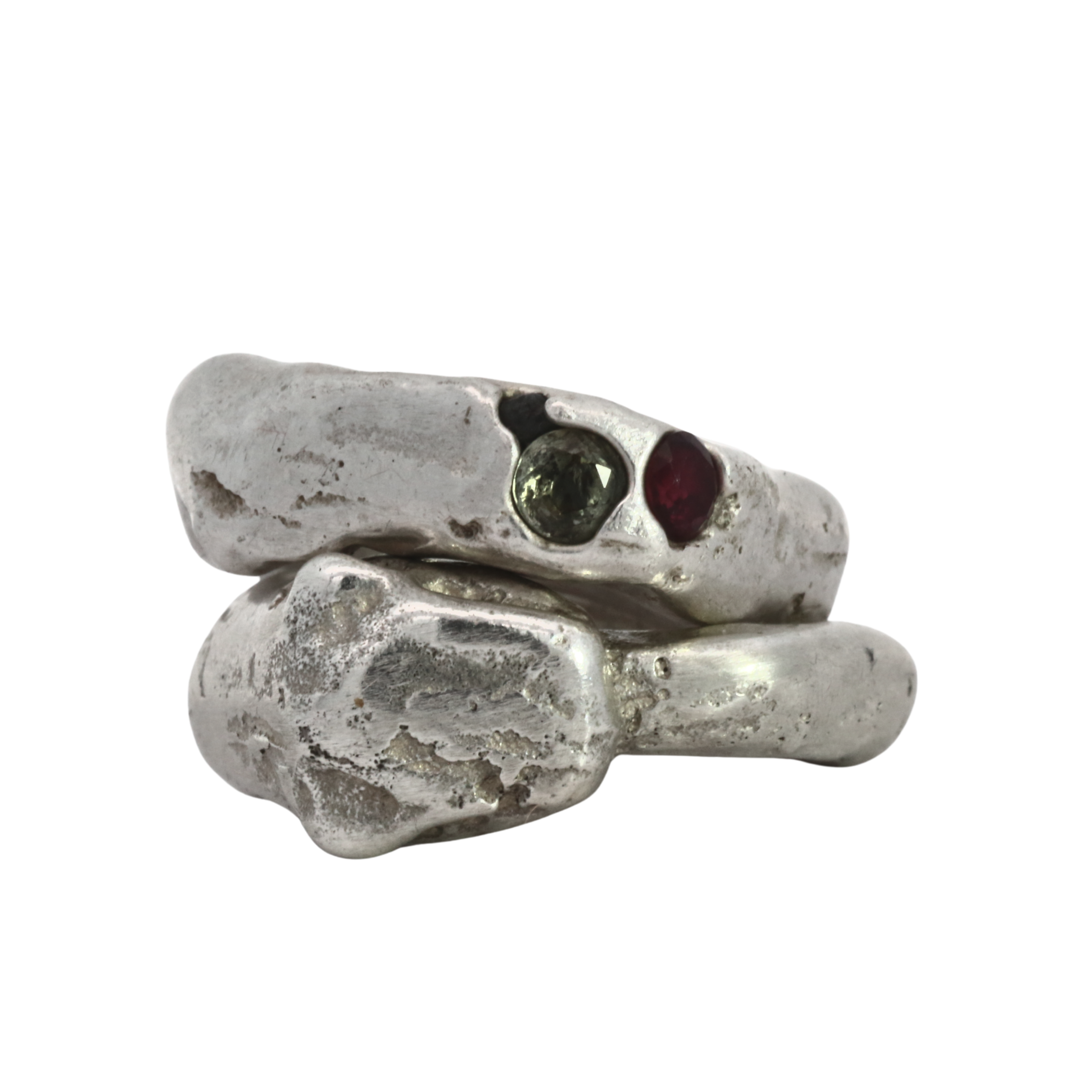 STATEMENT JEWELRY