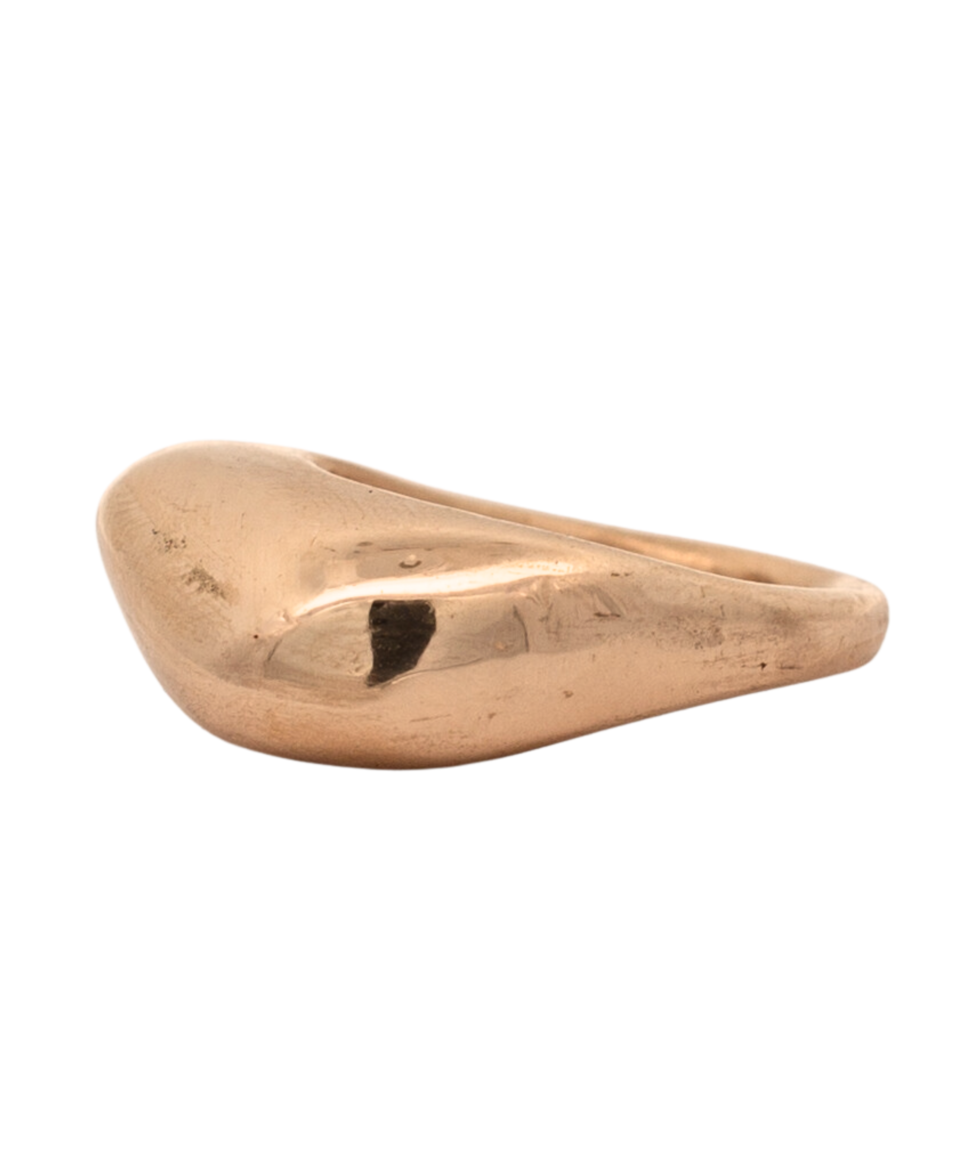 GLENR Square Dome Ring scale view, 14K Fairmined gold