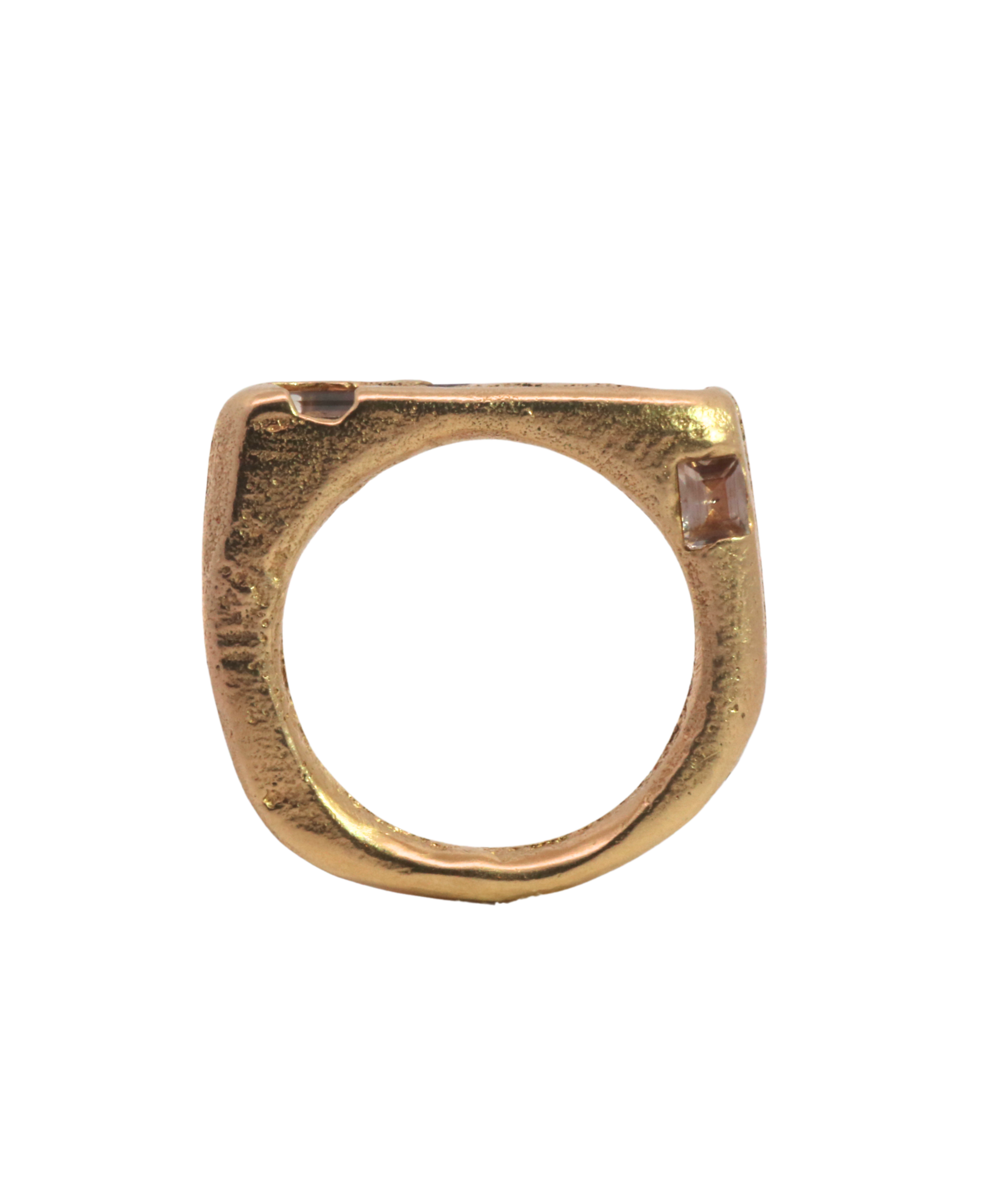 HYGGE Square detail view, 14K Fairmined gold