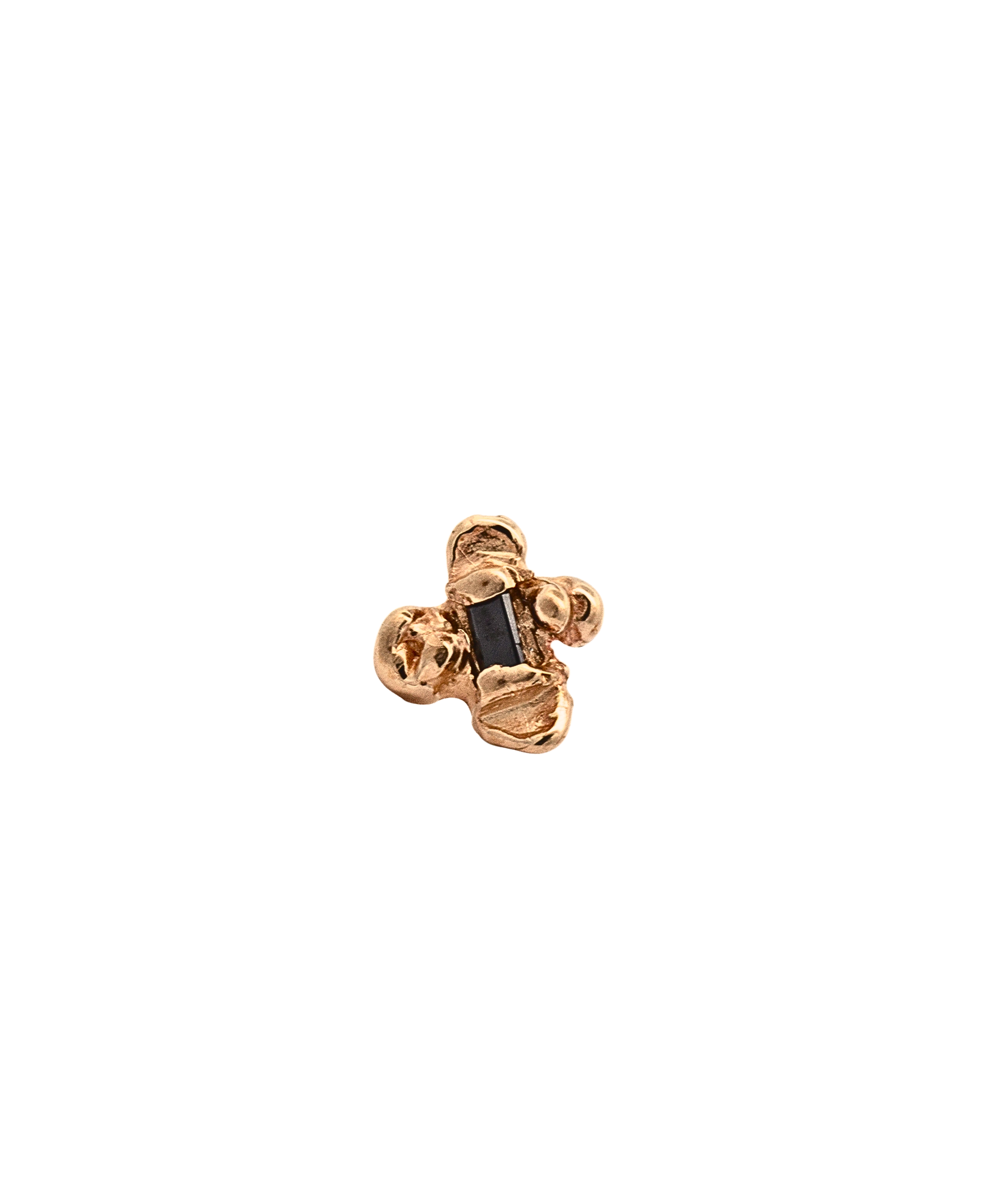 IDUN Stud Earring texture close-up showing lost wax cast detail, 14K Fairmined gold