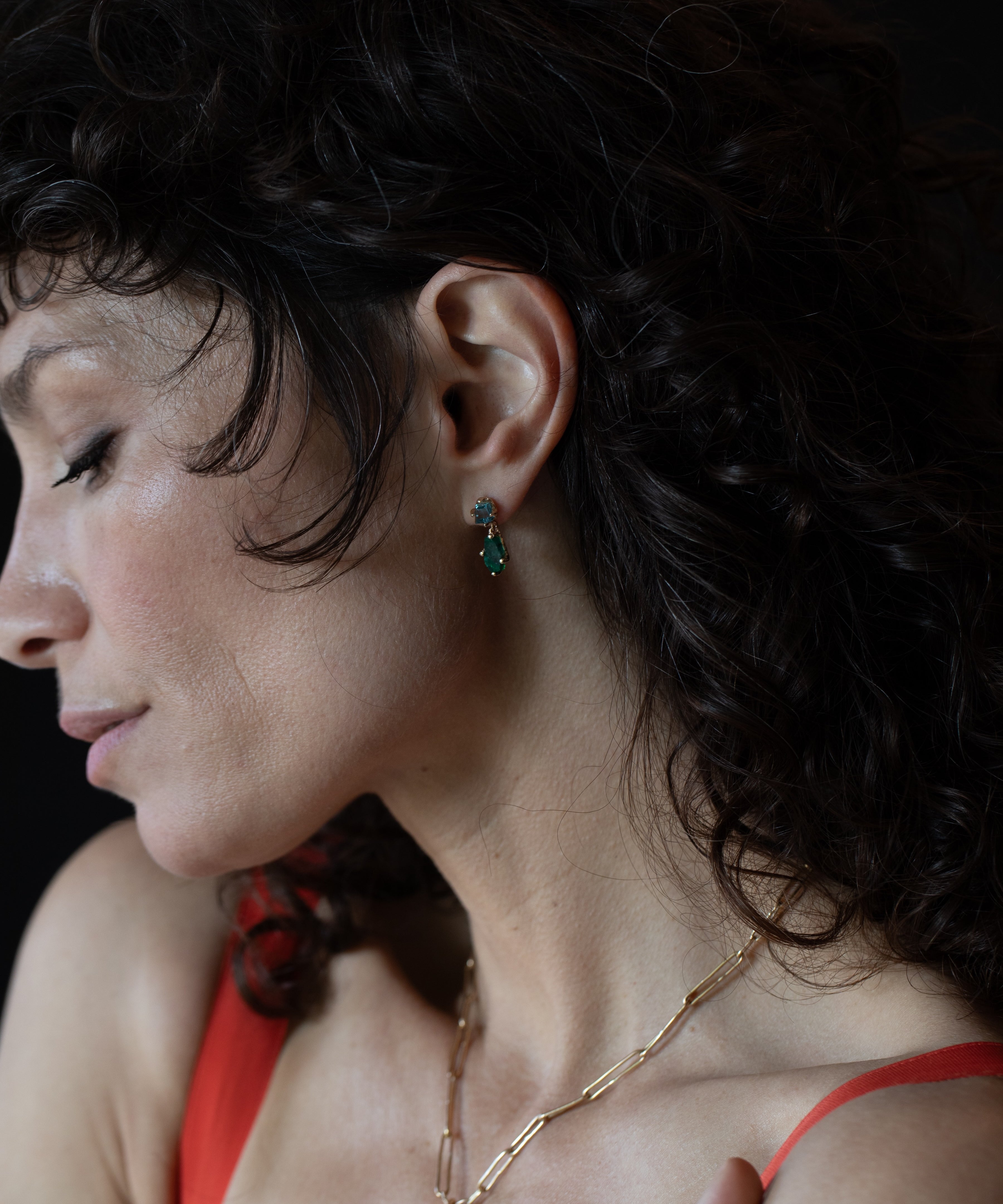 MILA Earrings side profile view, 14K Fairmined gold