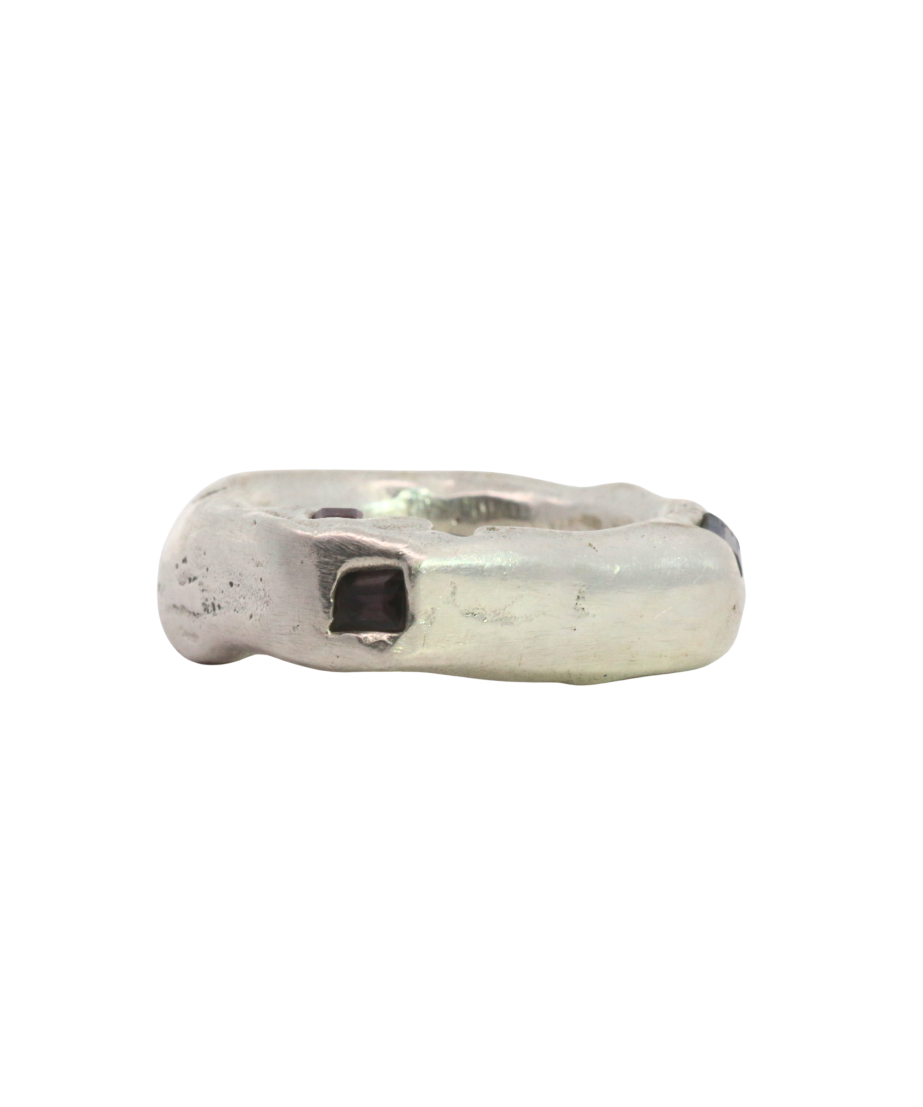 WILDER Ring worn on hand, recycled sterling silver
