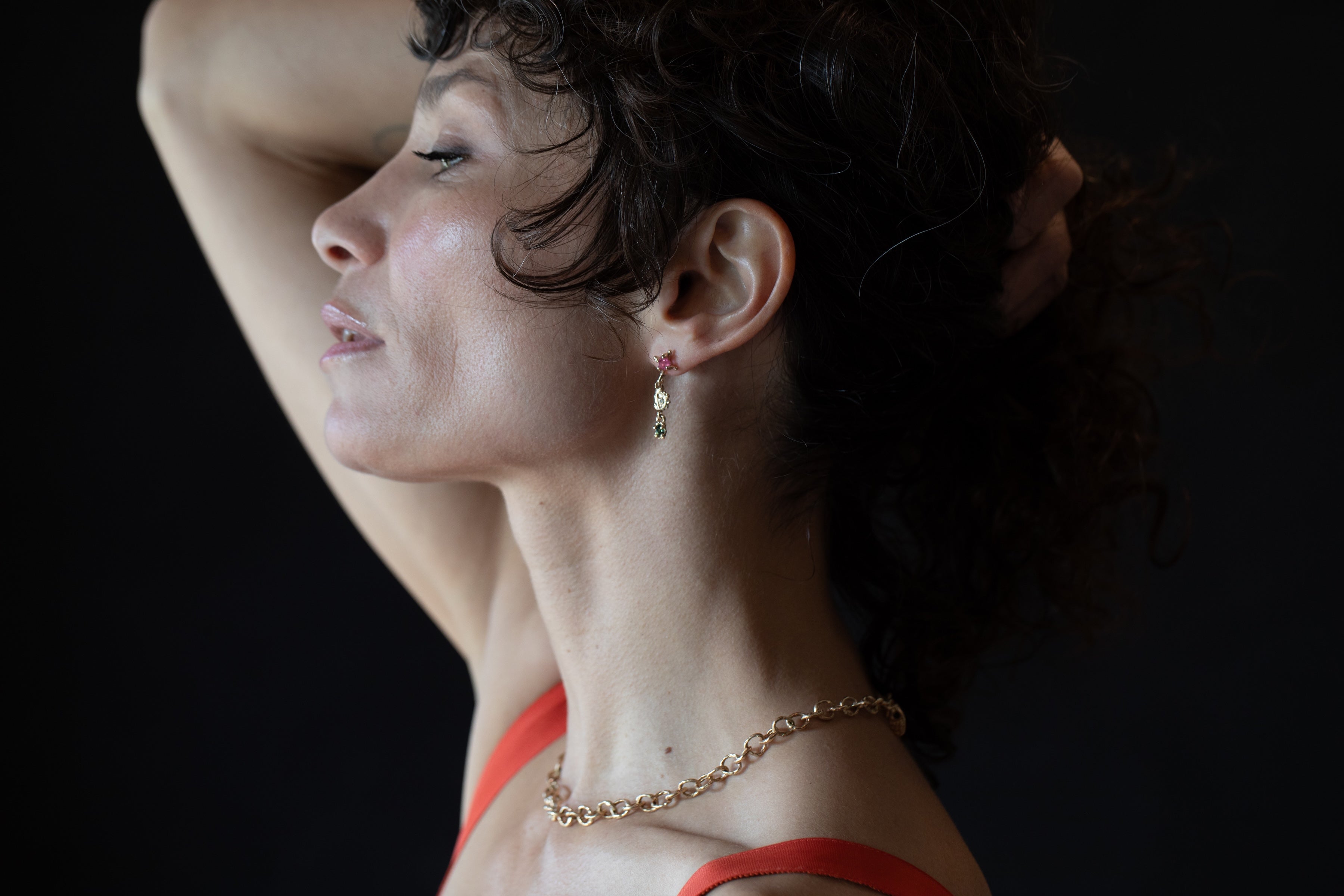EYES Earrings side profile view, 14K Fairmined gold