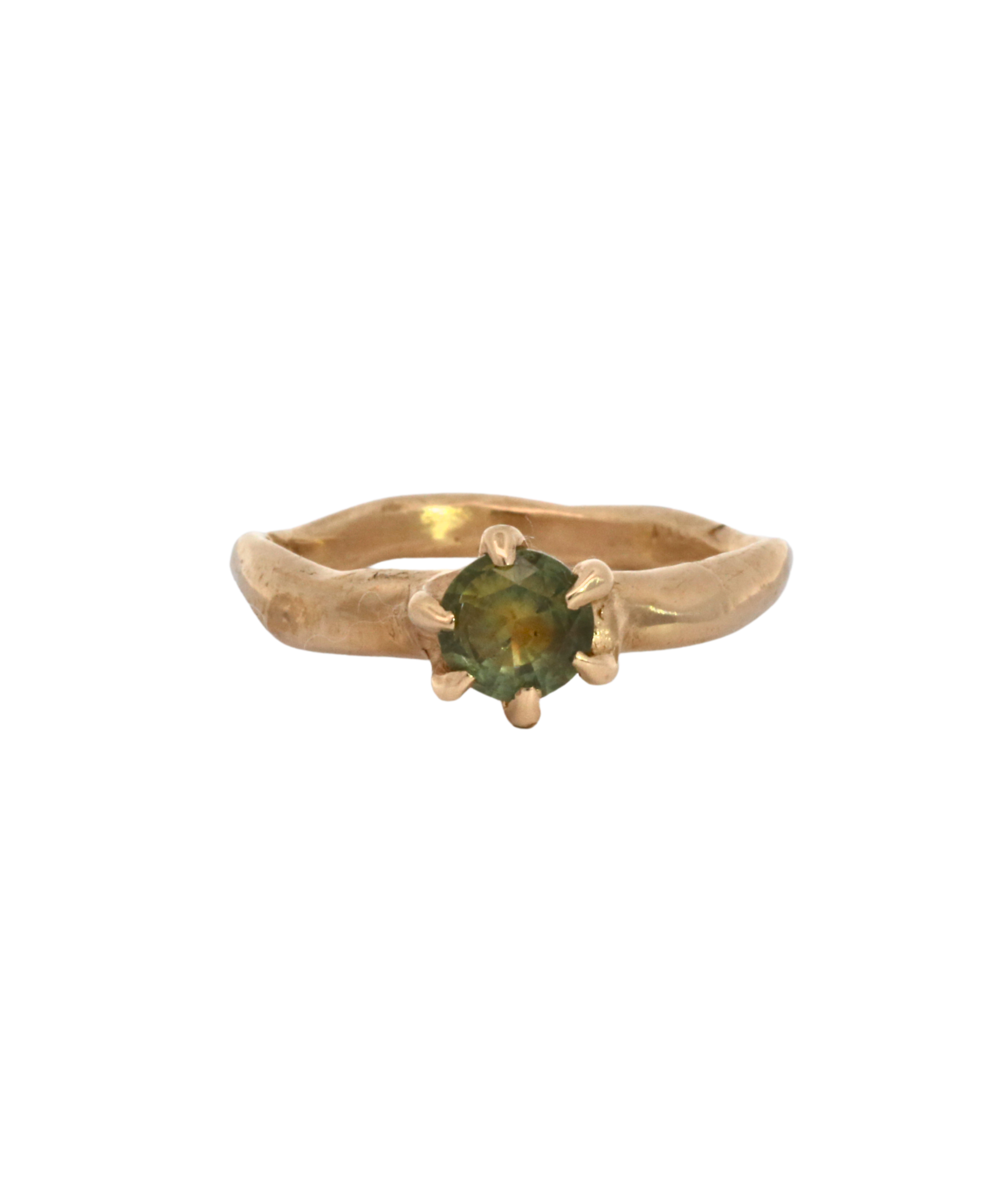 Madrone Claw Set Montana Sapphire Solitaire Engagement Ring worn on hand